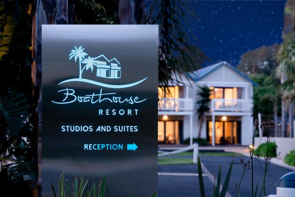 Boathouse Resort Studios And Suites Блерґаурі Екстер'єр фото